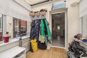 Photo 24- click for photo gallery